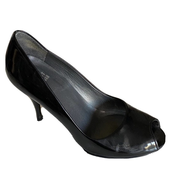 Stuart Weitzman Peep Toe Pump Patent Leather Black Slim Heel Slip On 6 M… - Picture 1 of 8